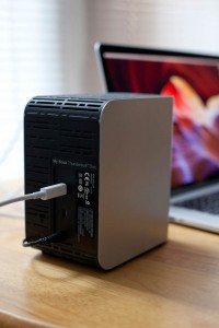 WD Thunderbolt Duo - Back of Drive