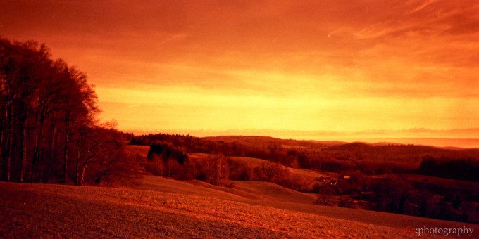 Under bright conditions, you'll need f/16 most of the time due to the shutter's 1/250 sec. exposure limit. | Belair + Lomography Redscale