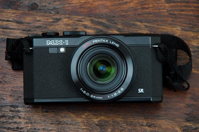 Review: Pentax MX-1 - The Phoblographer