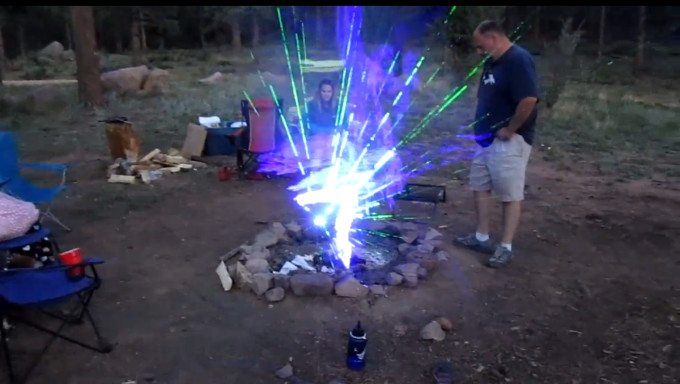 wicked-laser-in-campfire