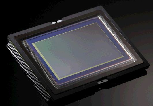 Canon and Toshiba Join Sony with Curved Sensor Tech Patents