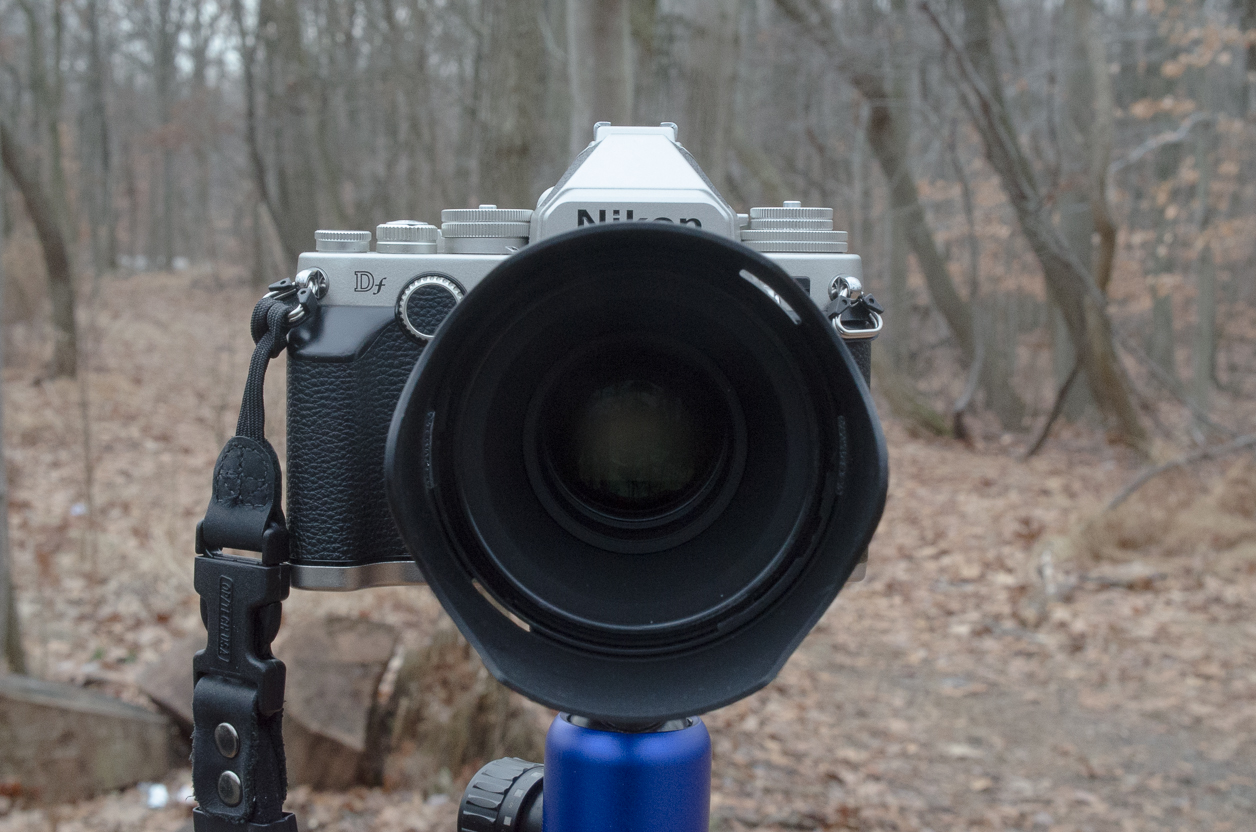 Nikon AF-S NIKKOR 58mm f/1.4G Lens  GServo-20131231-0032