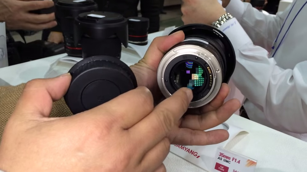 Samyang Said to Introduce 35mm f1.4 Lens with Electronic Contacts for Canon EF-Mount