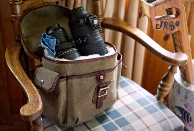 Kevin Lee The Phoblographer Holdfast Explorer Lens Pouch Product Images 3