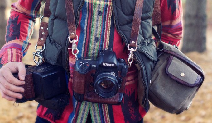 Kevin Lee The Phoblographer Holdfast Explorer Lens Pouch Product Images 5