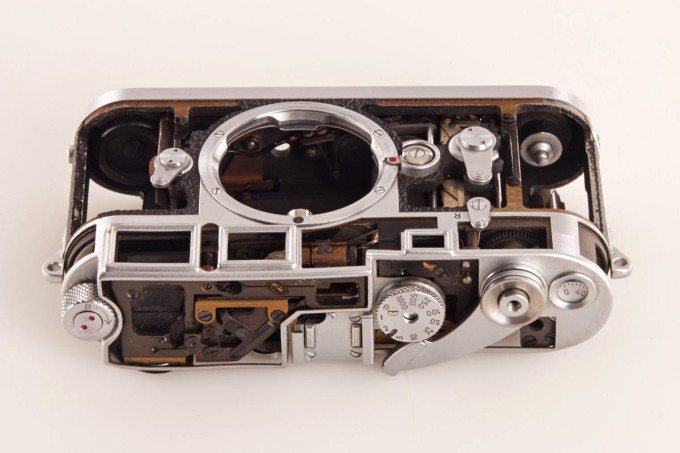 Leica M3 Cutaway (5)
