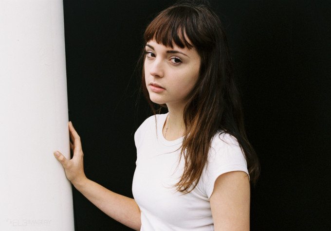 Jessica H-Portra 400--3