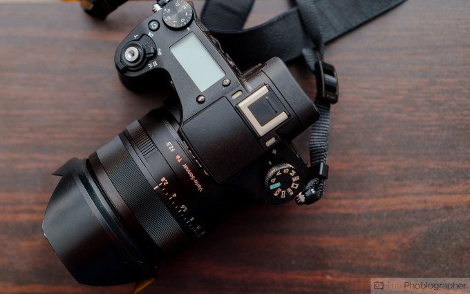 Chris Gampat The Phoblographer Sony Rx10 Mk II review product images (3 of 9)ISO 4001-50 sec at f - 2.8