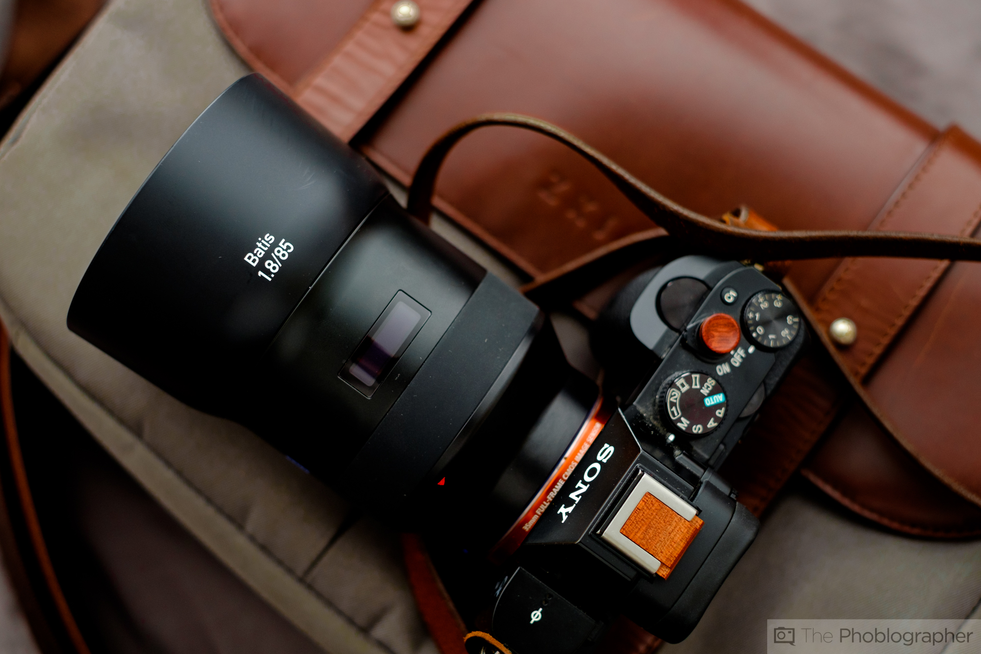 Cheap Photo: Sony Fans, Get These Zeiss, Tamron Lenses While On Sale