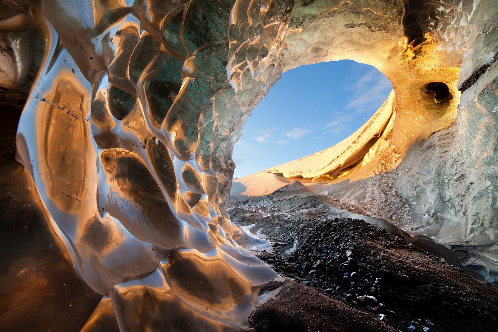 Невероятно долго. Пещера Скафтафелл, Исландия. Ледяная пещера Исландия. Пещеры ледника ватнайёкюдль. Пещеры ледника ватнайёкюдль, Исландия.