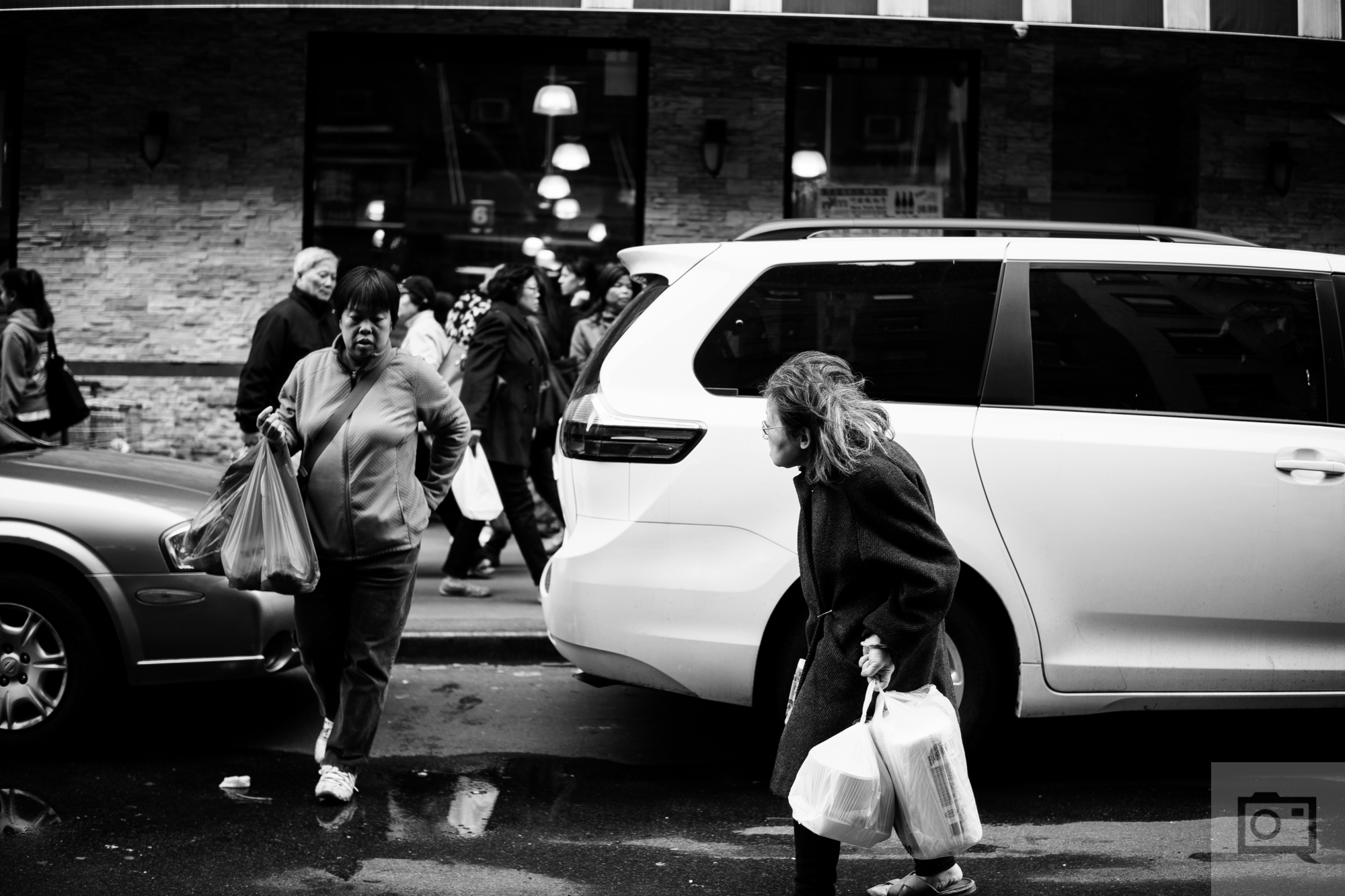 How to Avoid Confrontation When Doing Street Photography