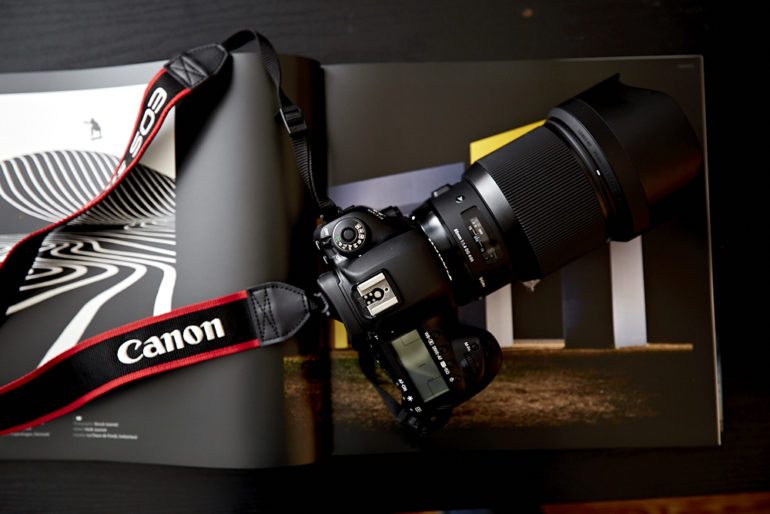 chris-gampat-the-phoblographer-canon-5d-mk-iv-review-product-images-35mm-f2-8-iso-400-1-60s35canoncanon-eos-6d-ef16-35mm-f-2-8l-iii-usm-1