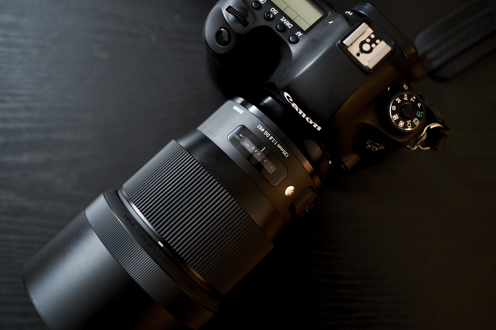 Chris Gampat The Phoblographer Sigma 135mm f1.8 Art review product images