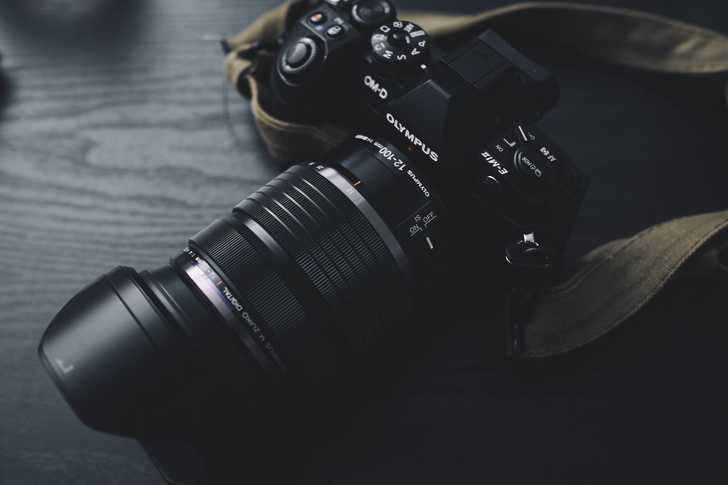 Chris Gampat the Phoblographer Olympus 12-100mm f4 PRO review product images XF23mmF1.4 R2001-125s2.8