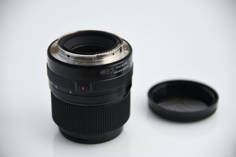 Chris Gampat The Phoblographer Fujifilm 45mm f2.8 GFX first impressions product images 4