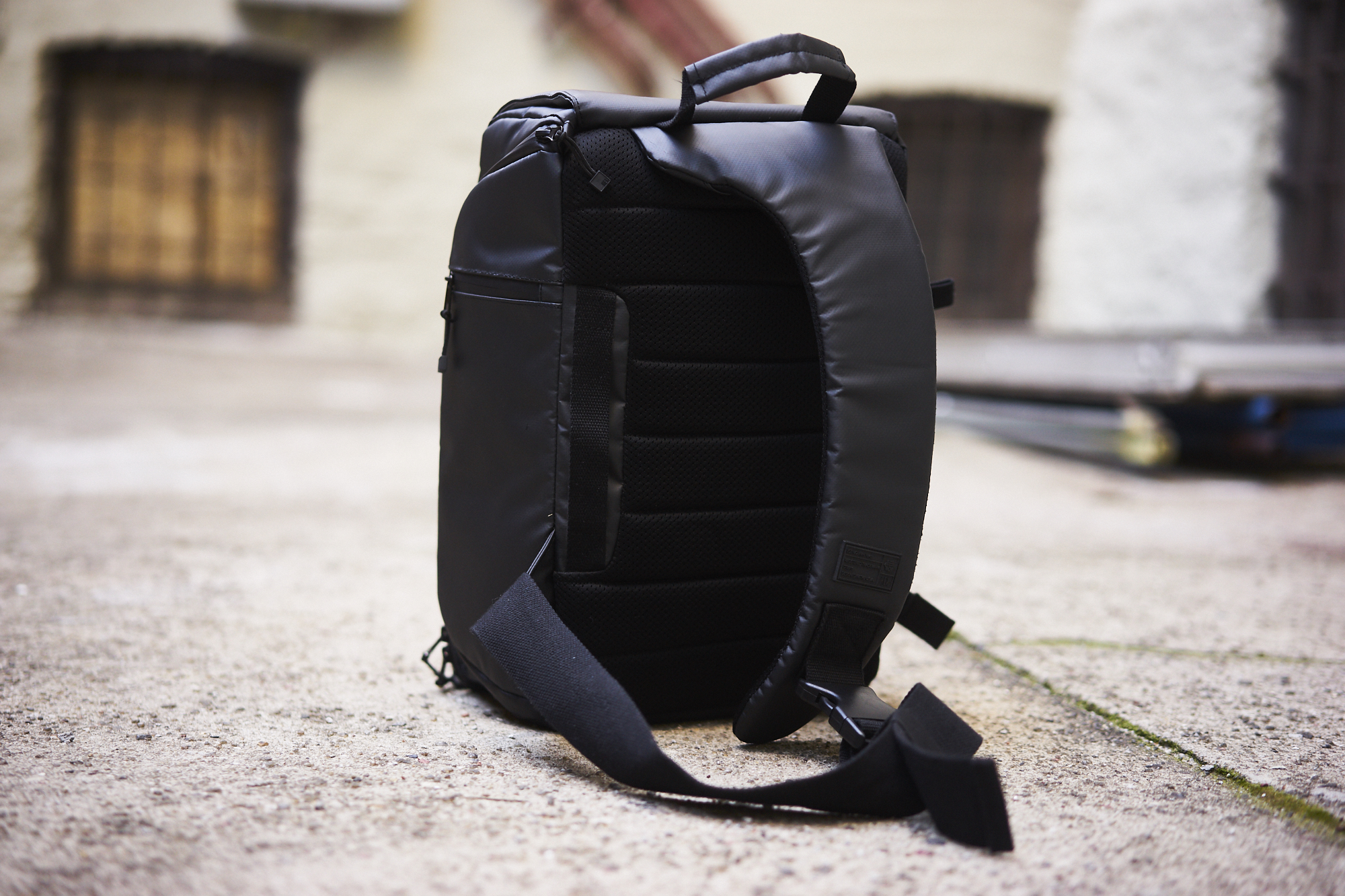 Camera Bag Review: HEX Raven DSLR Sling Camera Bag