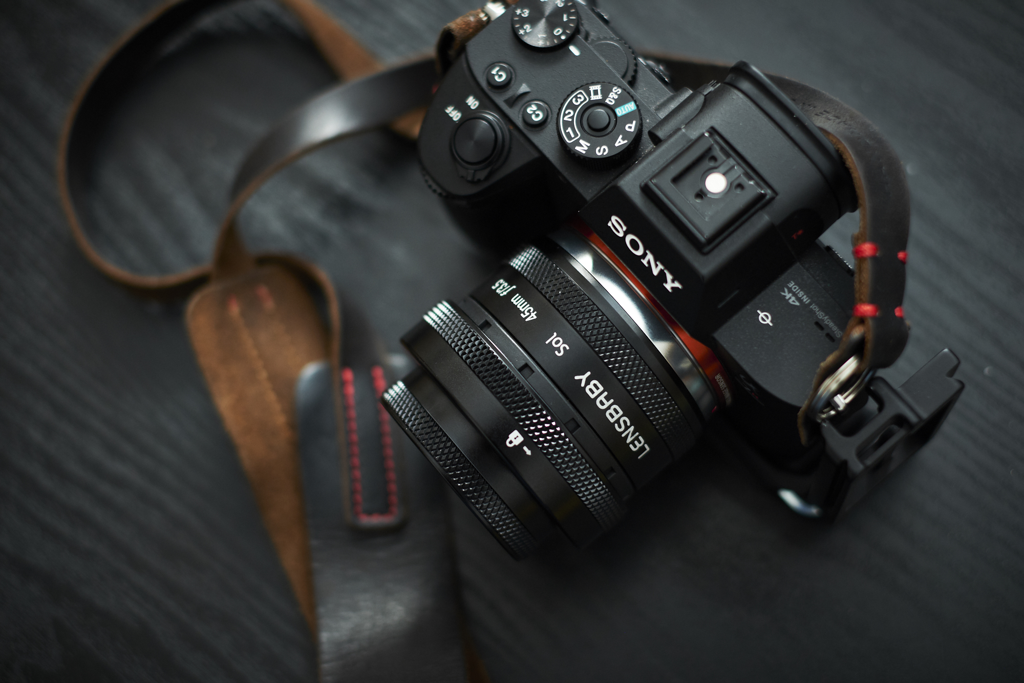 Chris Gampat The Phoblographer lensbaby Sol 45mm f3.5 lens review product images 1