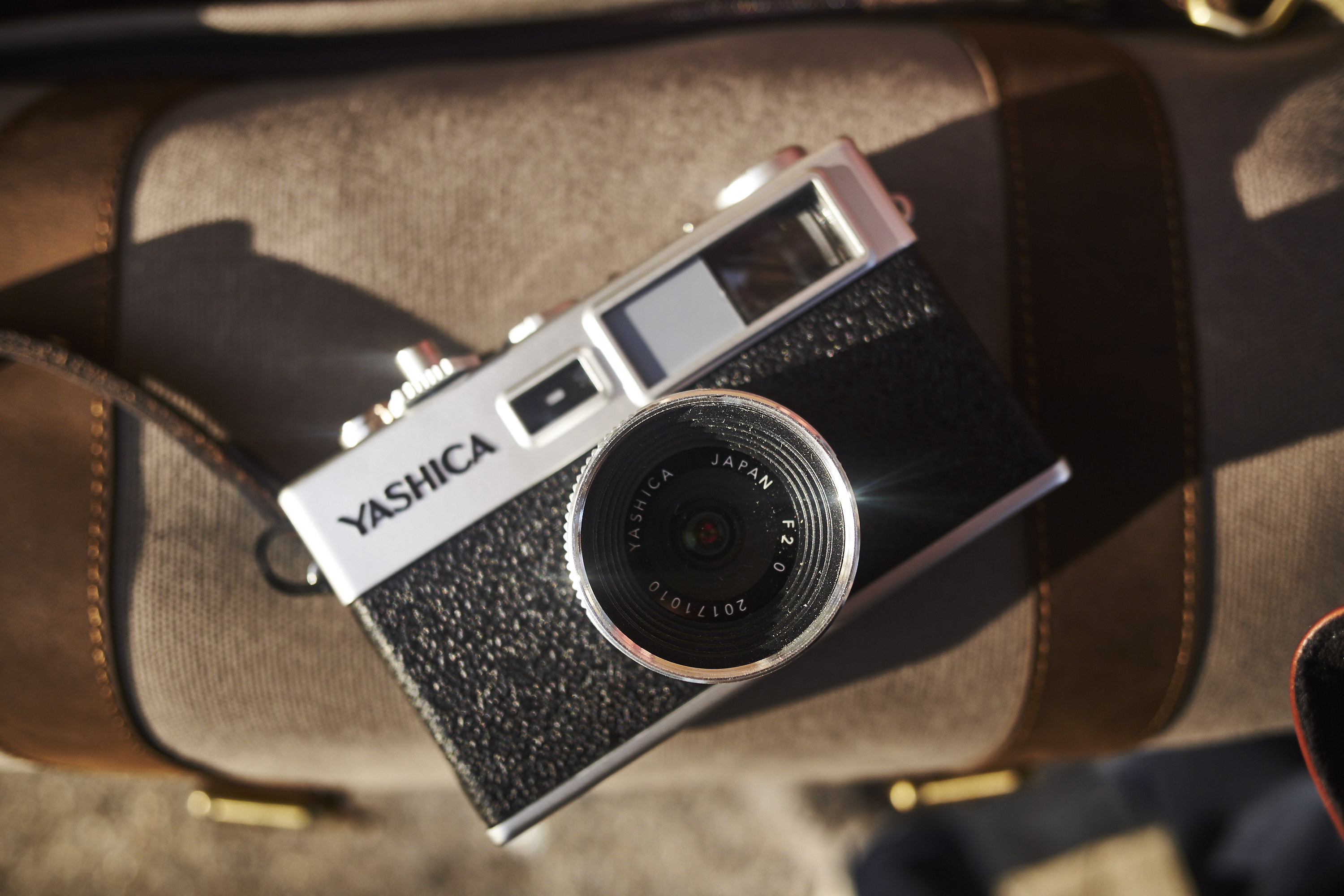 Review: Yashica Y35 (For a Digital Photographer That Wants Film)