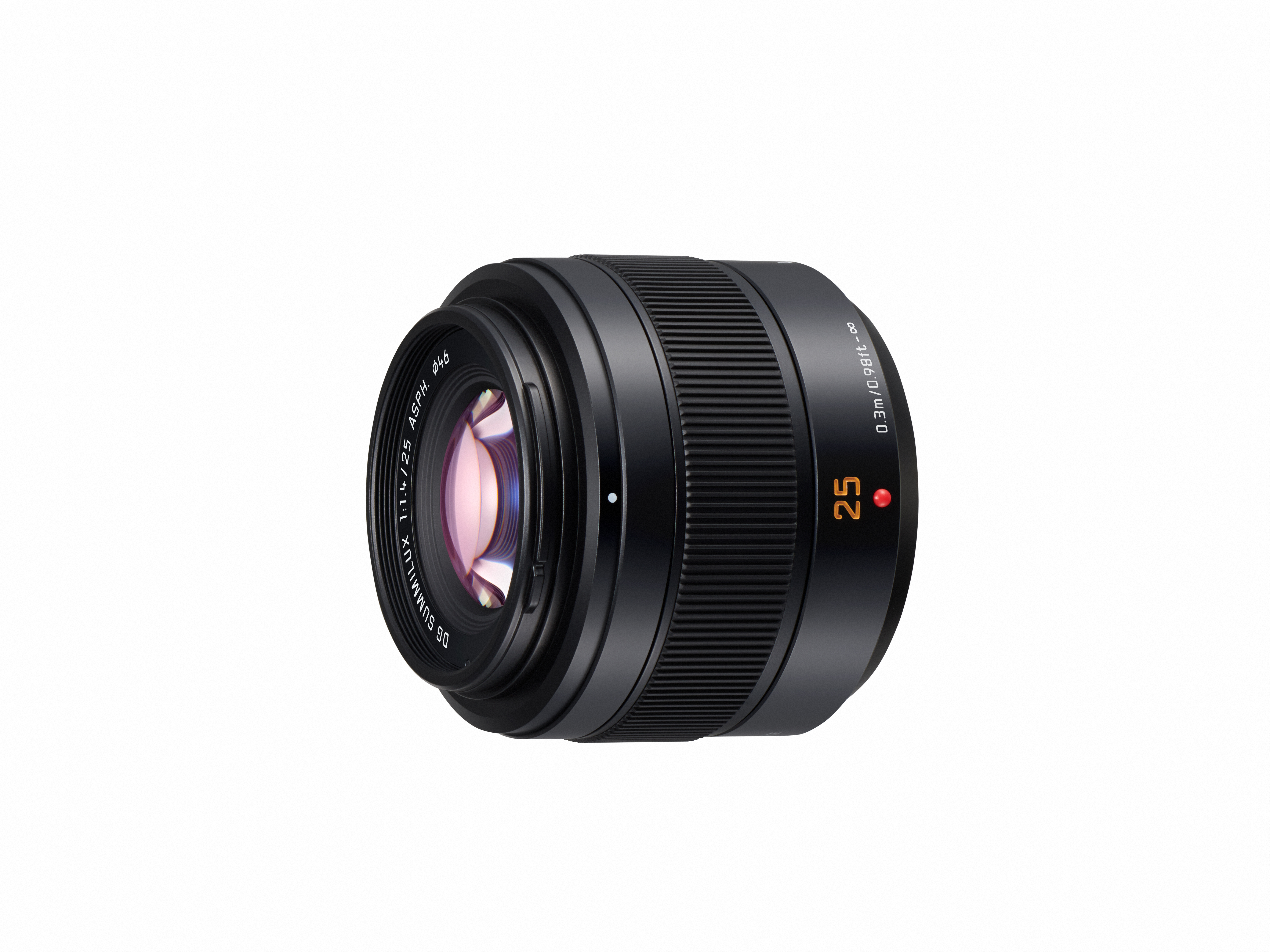 command pear Chamber Panasonic's Leica Summilux 25mm F1.4 II ASPH Lens Will Cost $699.99