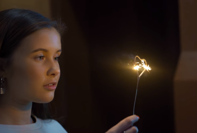 Photography tricks with sparklers