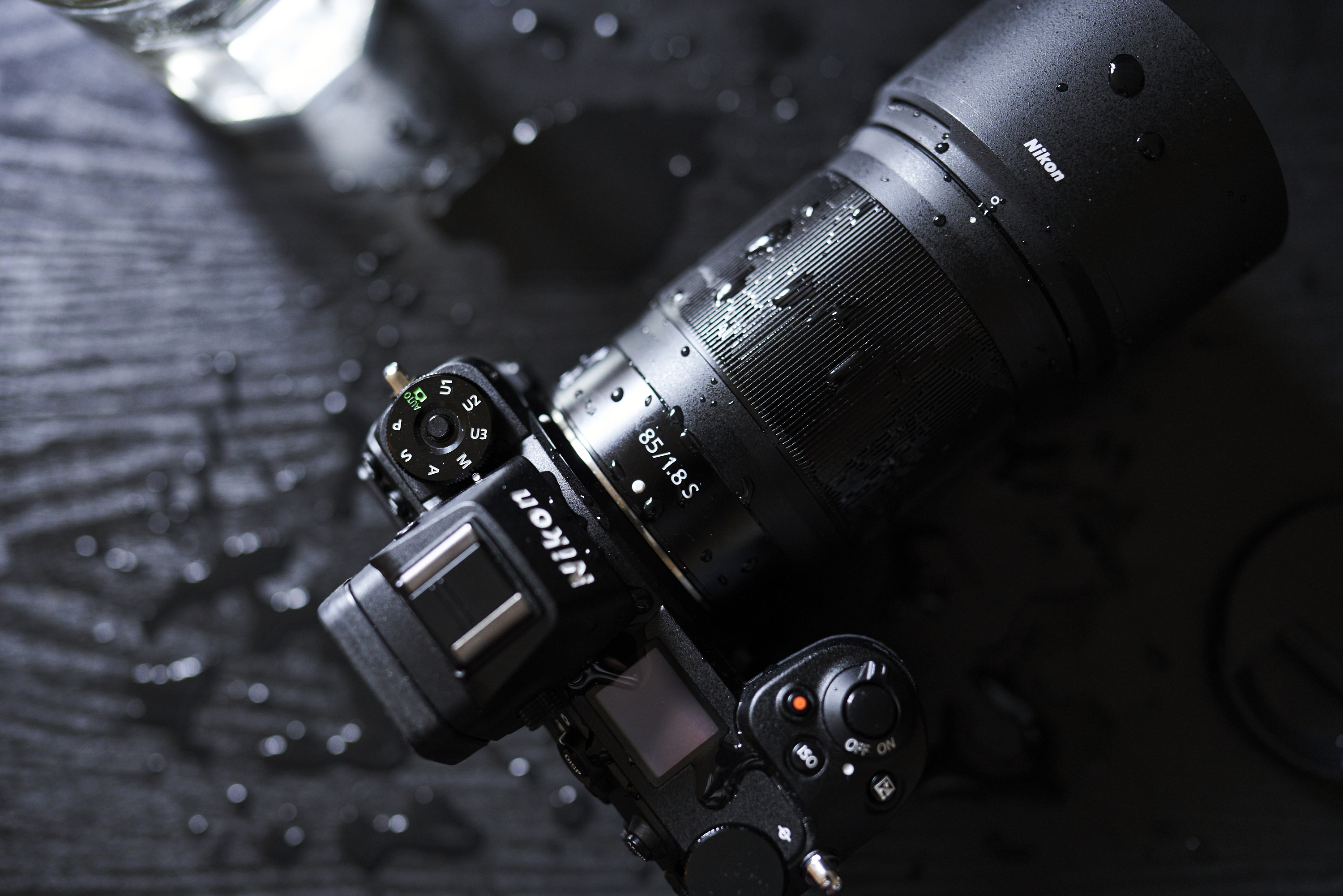 Chris Gampat The Phoblographer Nikon 85mm f1.8 Z weather sealing product images 21-50s1600
