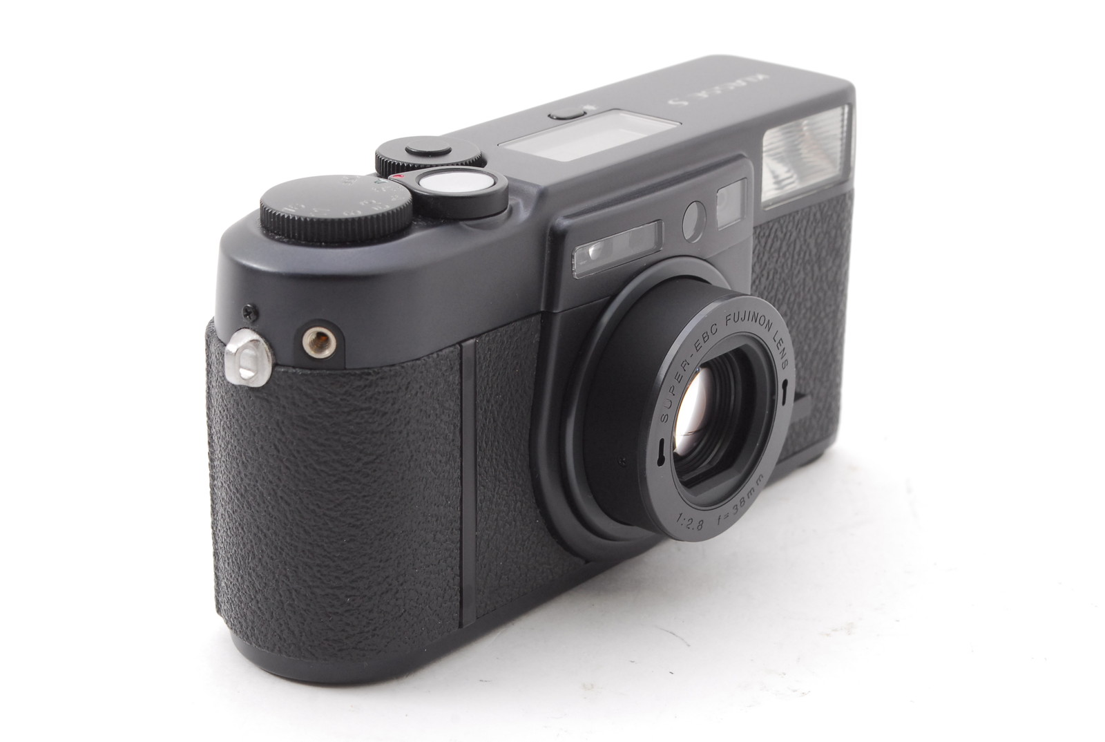 This Fujifilm Klasse S is Worth Adding to Your Premium Compact 