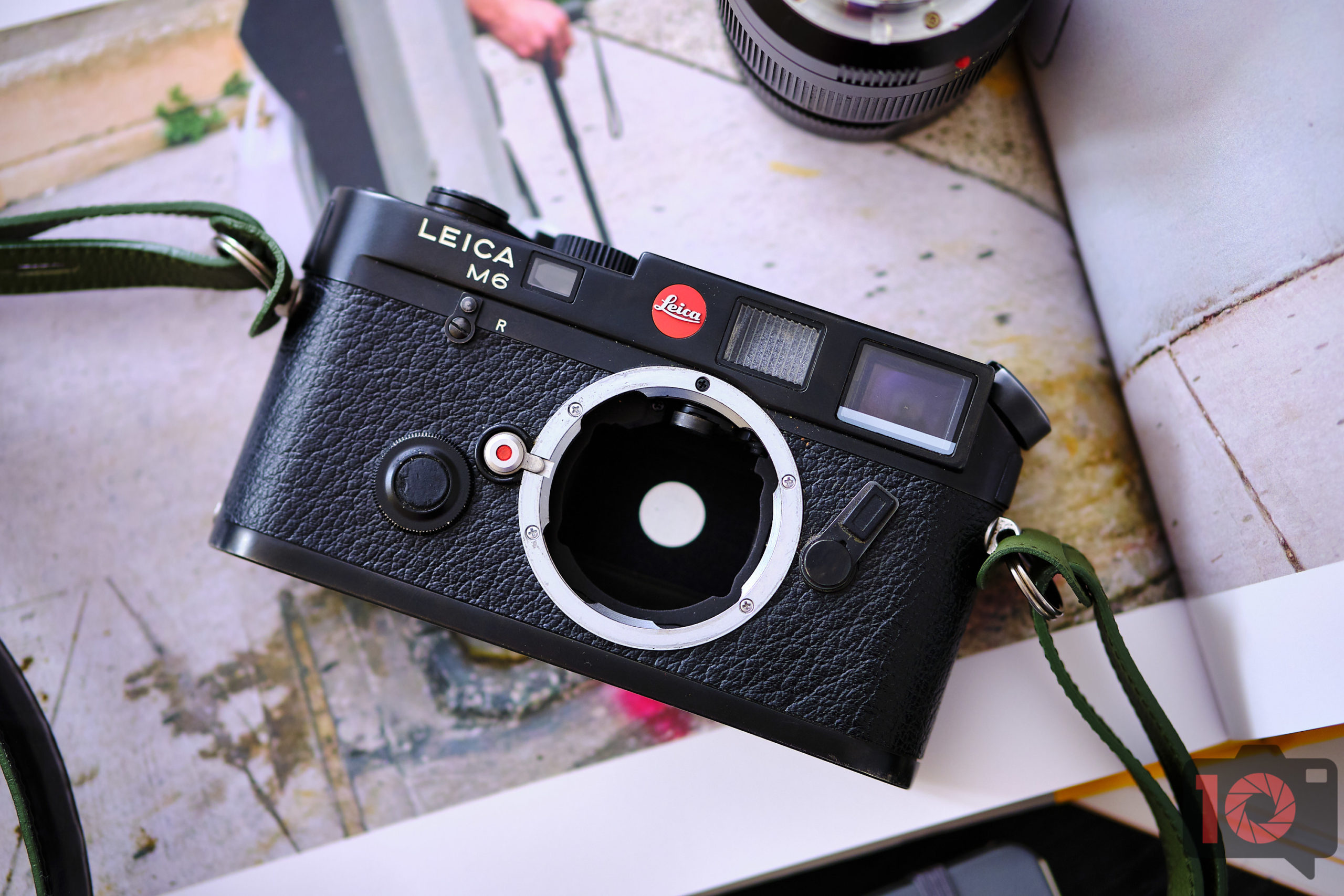 Chris Gampat The Phoblographer Leica M6 review product images 21-125s400 6