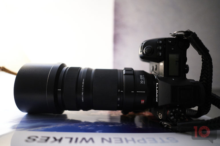 Panasonic S-R70200 Lumix LUMIX S PRO 70-200mm F4 OIS Telephoto Zoom Lens,  Full Size, Mirrorless SLR, for L-Mount Systems, Black