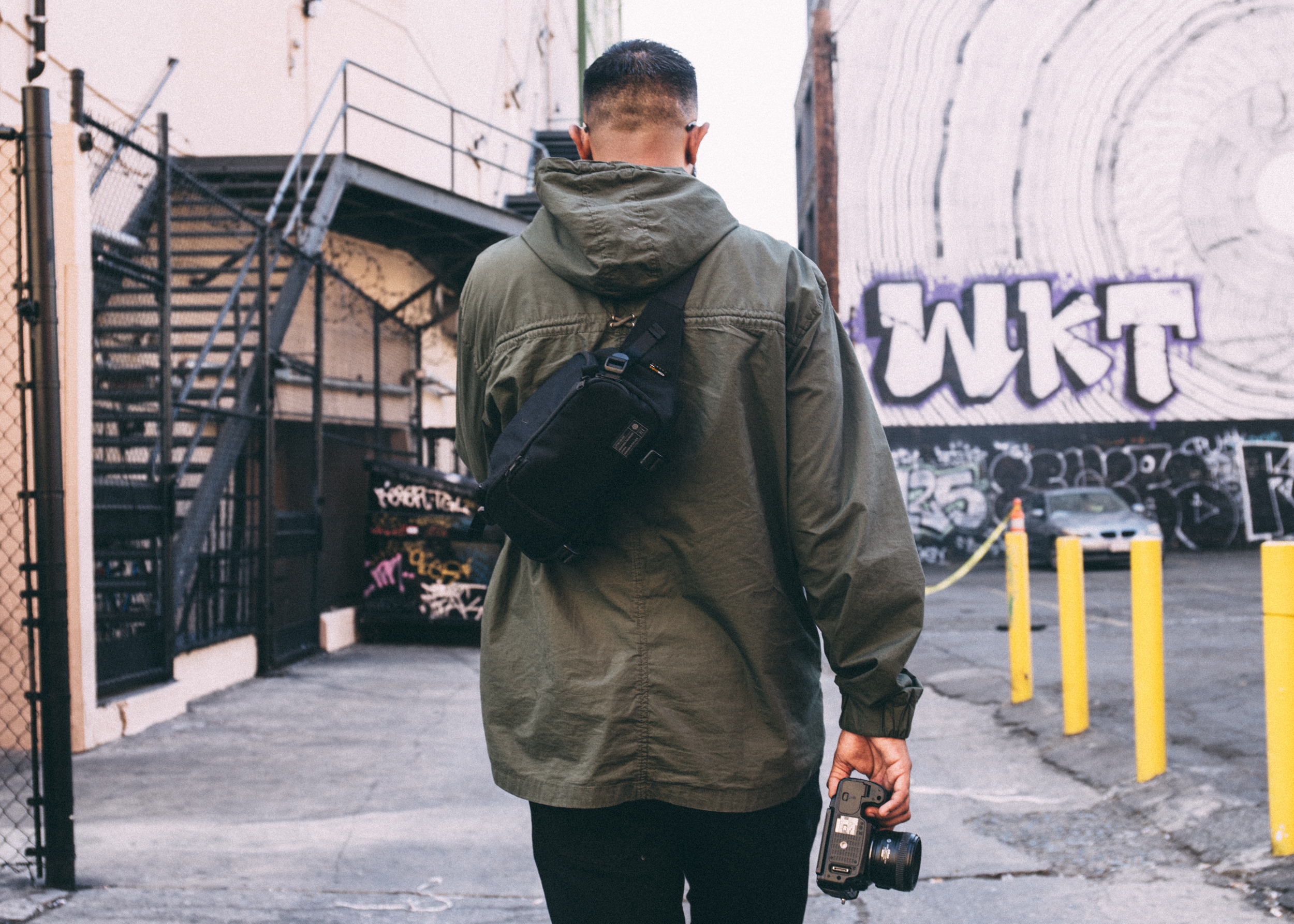 Hex Drops New Mini DSLR Sling Bag for On-the-Go Shooters