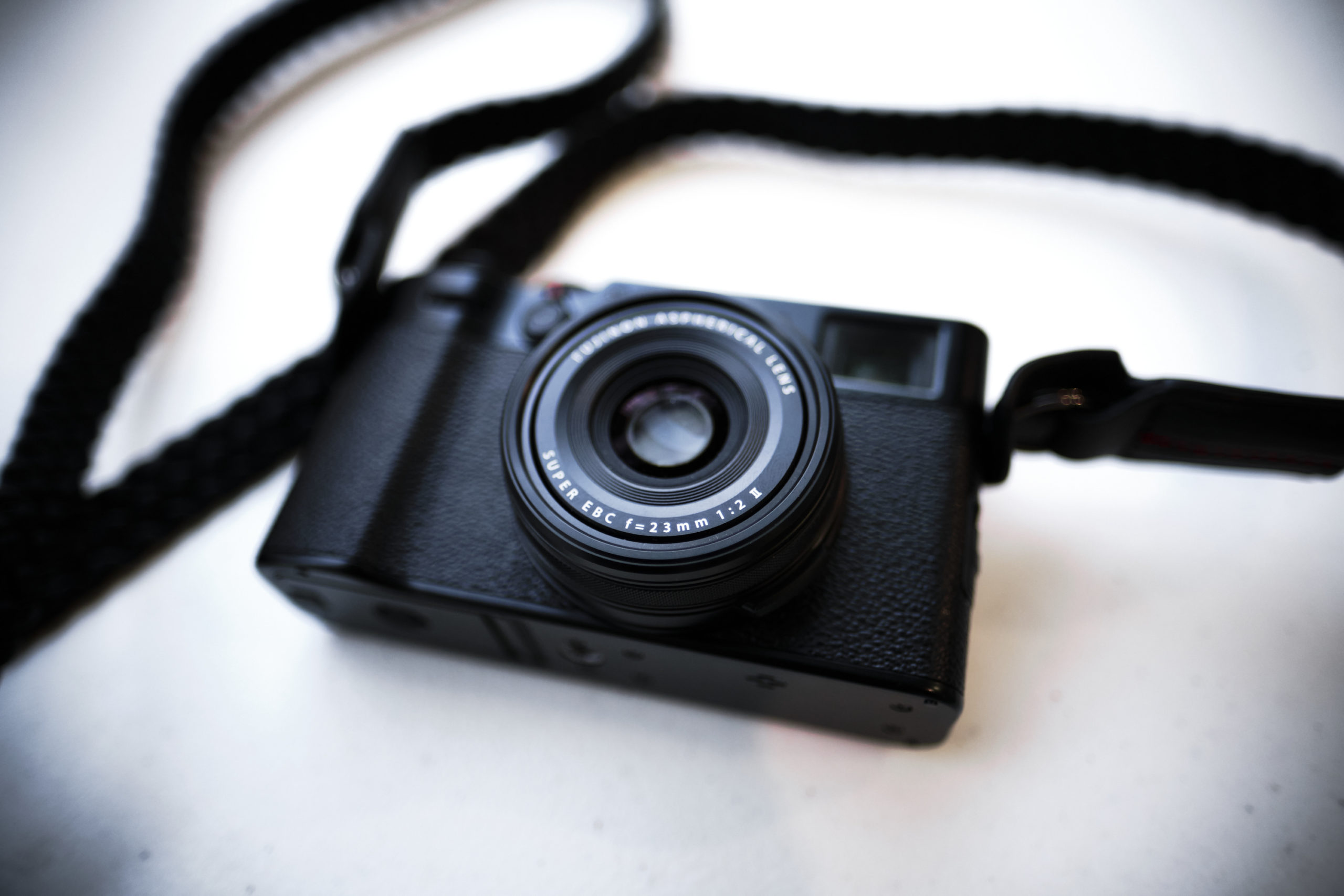 Chris Gampat The Phoblographer Fujifilm X100V first impressions product images 1.41-750s400
