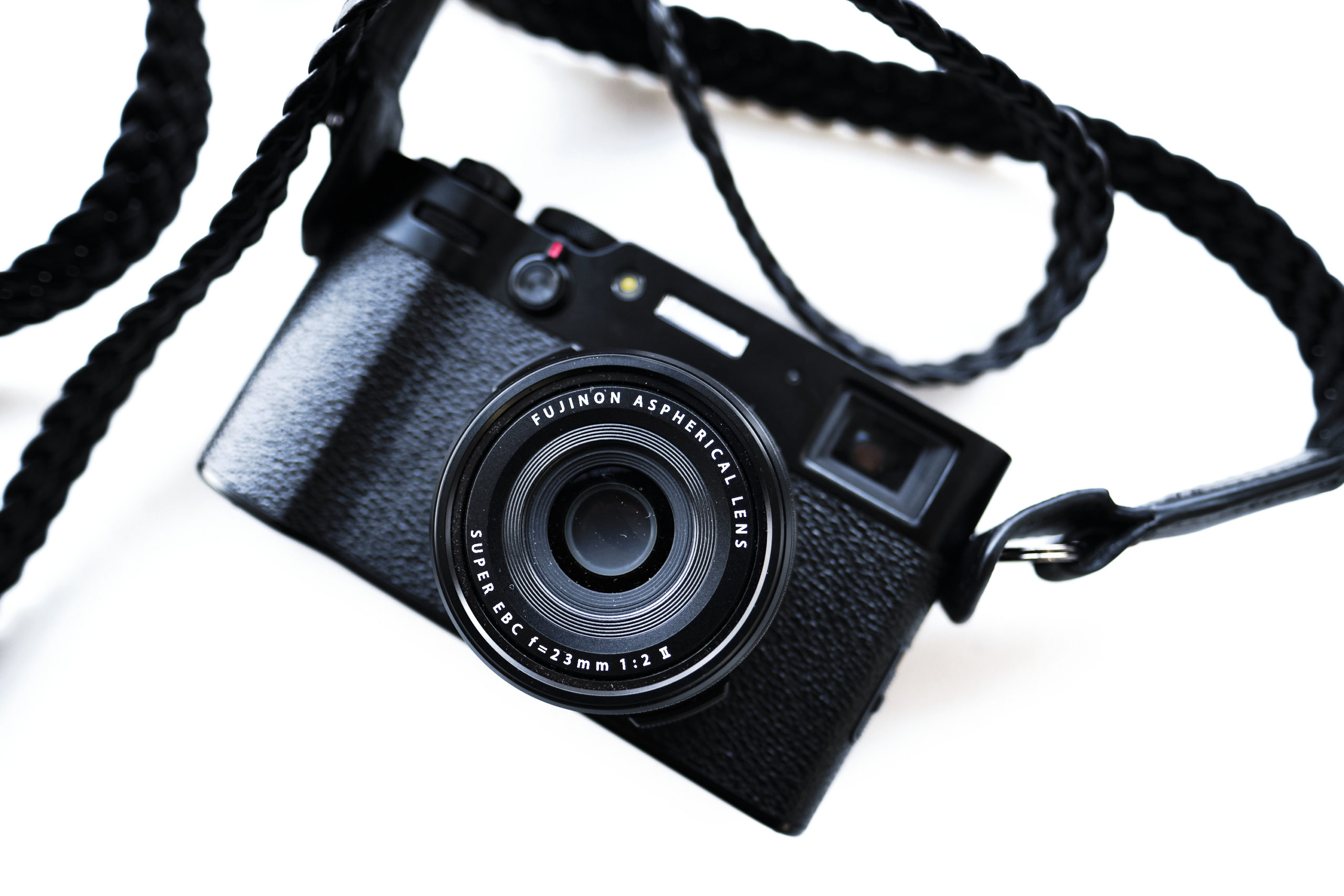 Learn How to Fully Weather Seal Your Fujifilm X100V with This Quick Vid