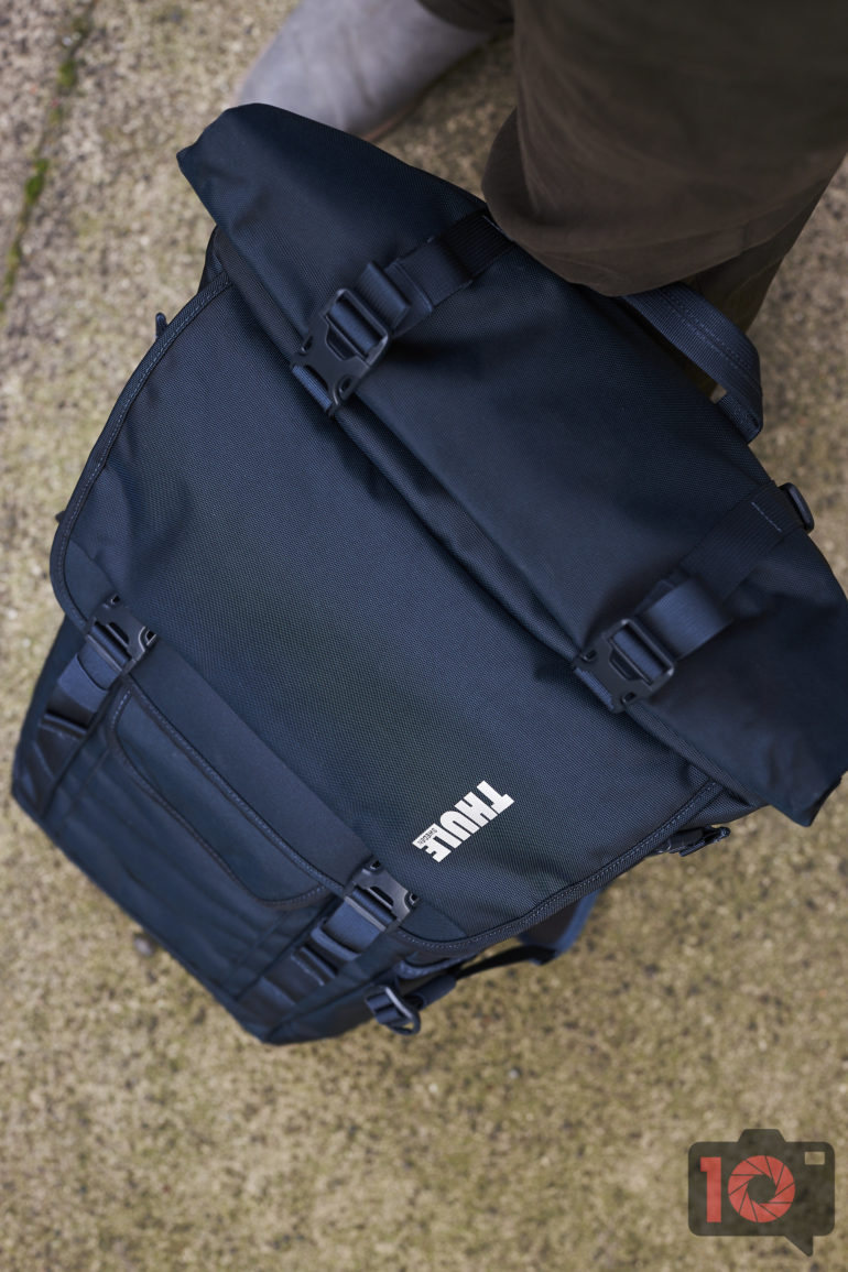 Review: Thule Covert DSLR Rolltop Daypack (Scratching Our Heads)