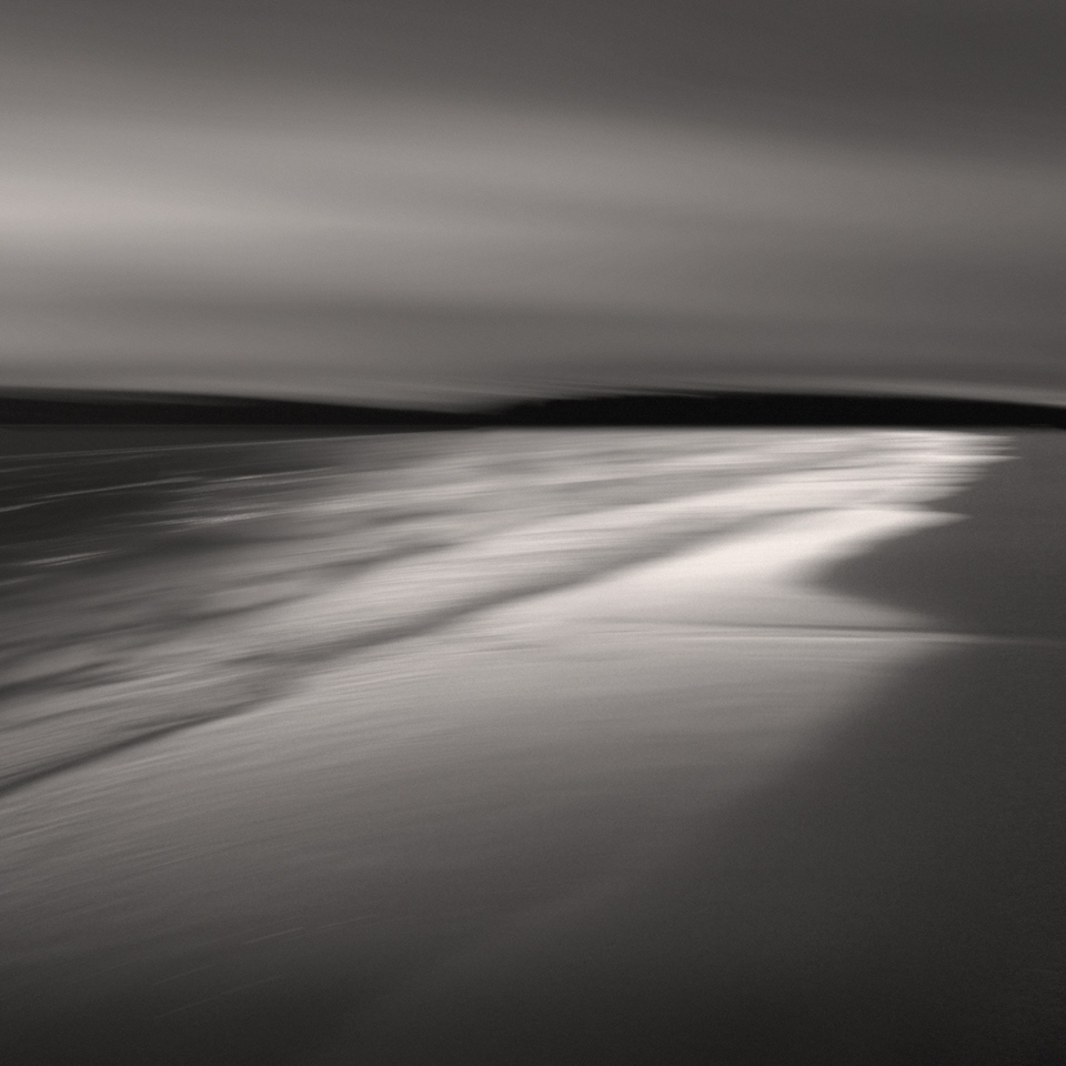 Lena Weisbek: “Dreamscapes” in Minimalist, Captivating Black and White