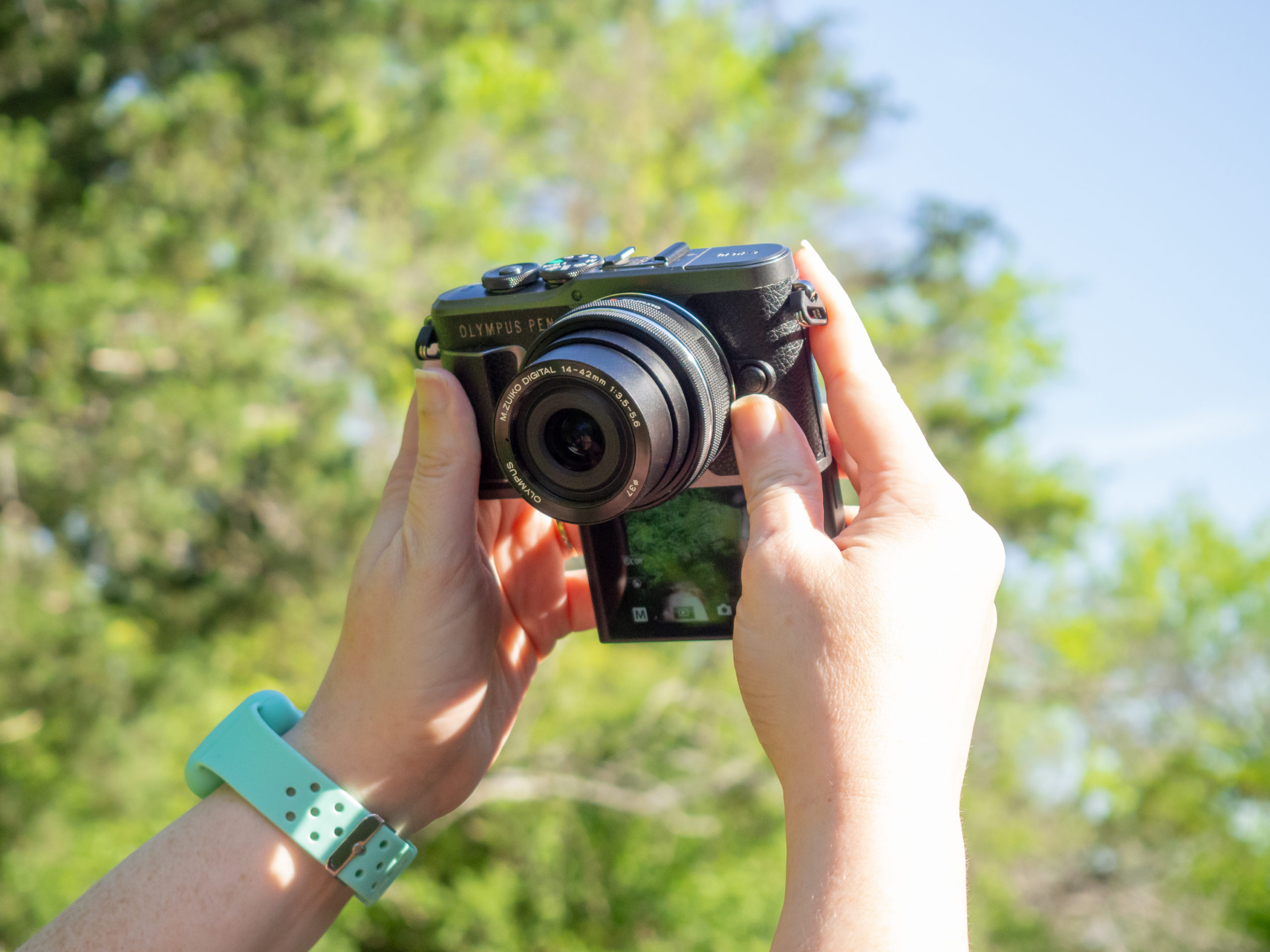 A Great Step up From a Smartphone: Olympus Pen E-PL10 Review