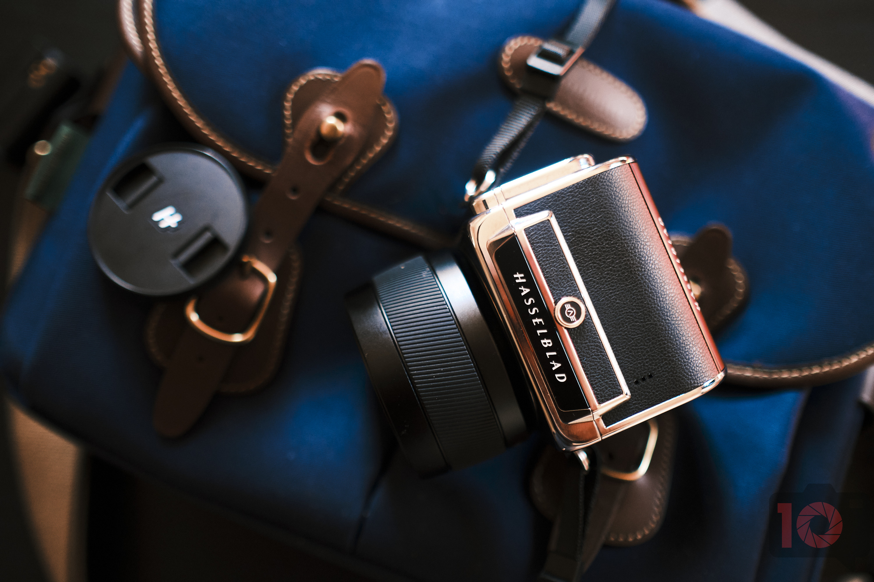 Can the Hasselblad 907x 100C Be the Innovative Camera We Need?