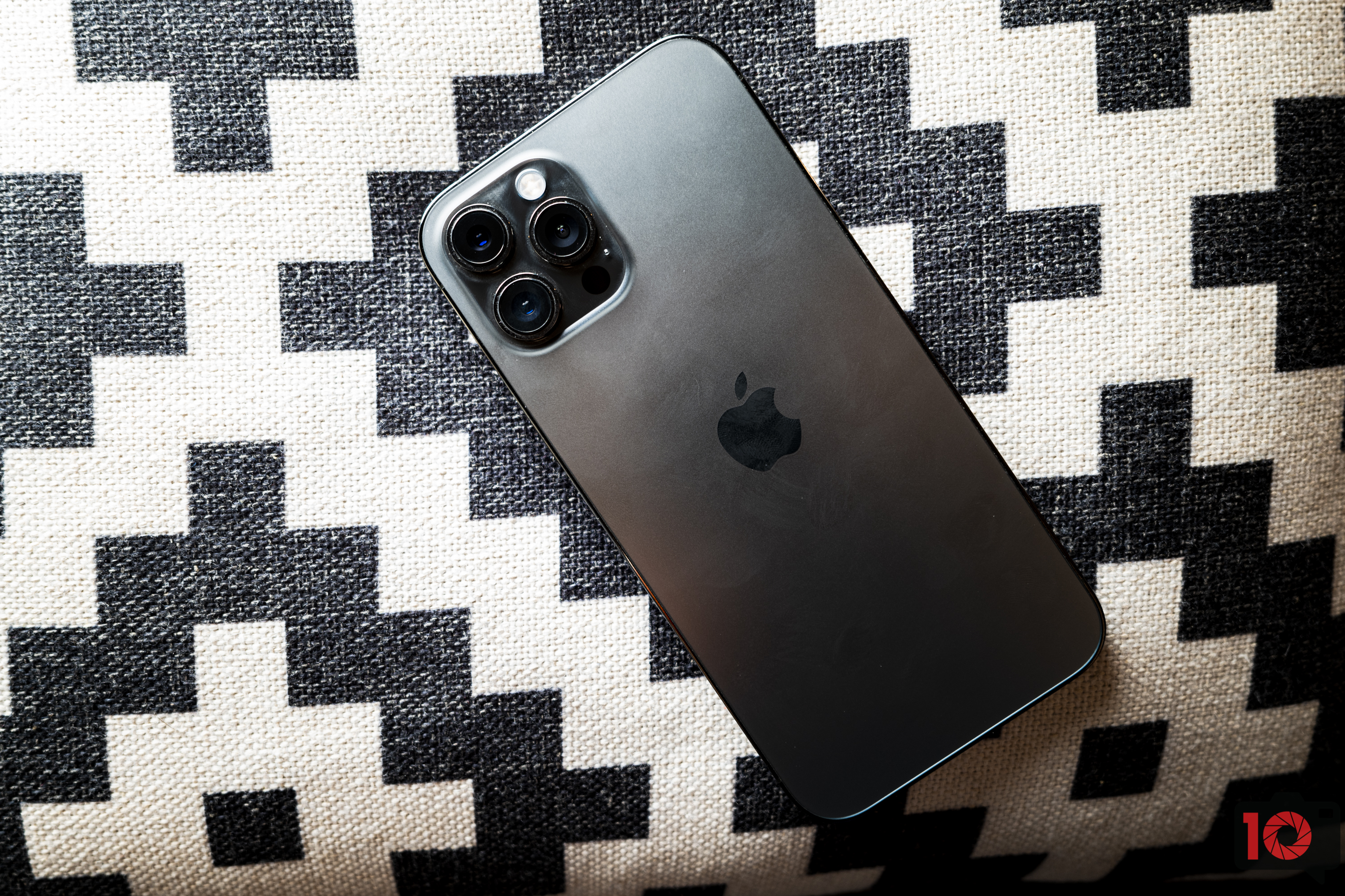 Apple Could Be Getting Into the Camera Game In A Unique Way