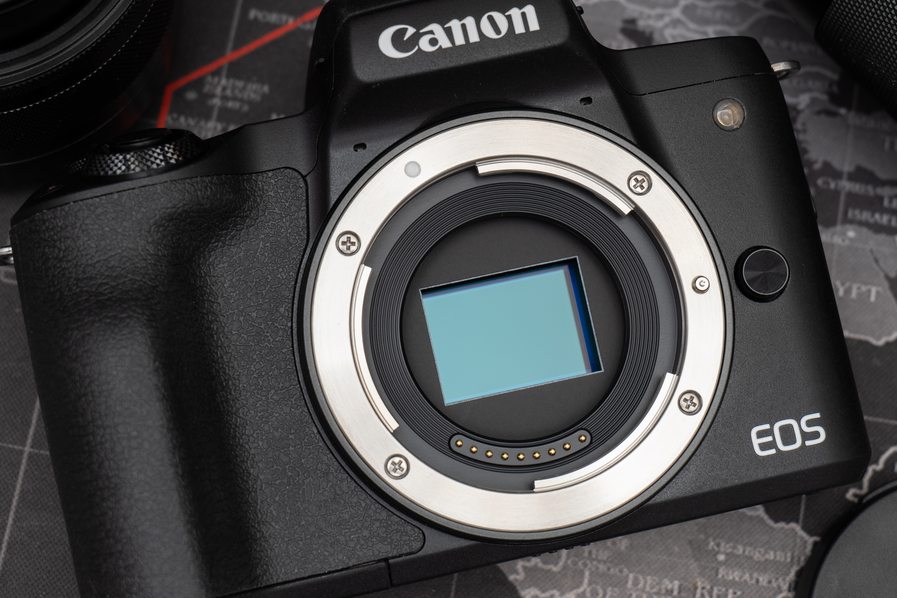 Will New Canon APS-C Cameras Fix a Big Problem?