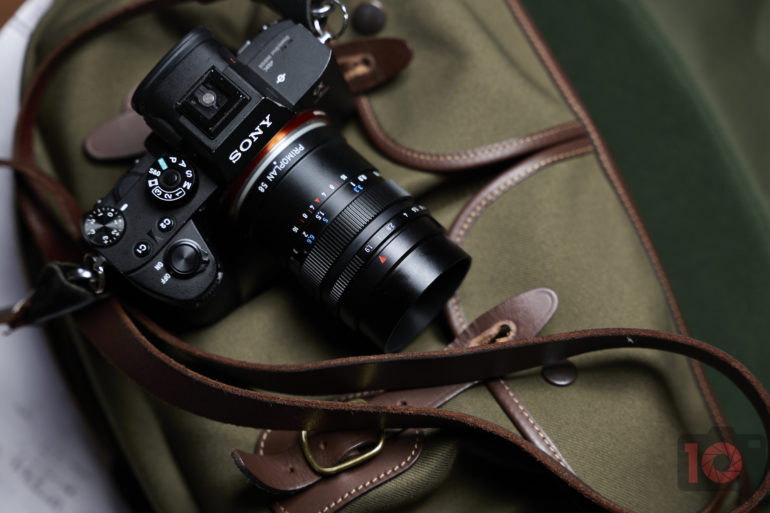 Chris Gampat The Phoblographer Meyer Optik 58mm f1.9 II review product images 2.81 100s200 1