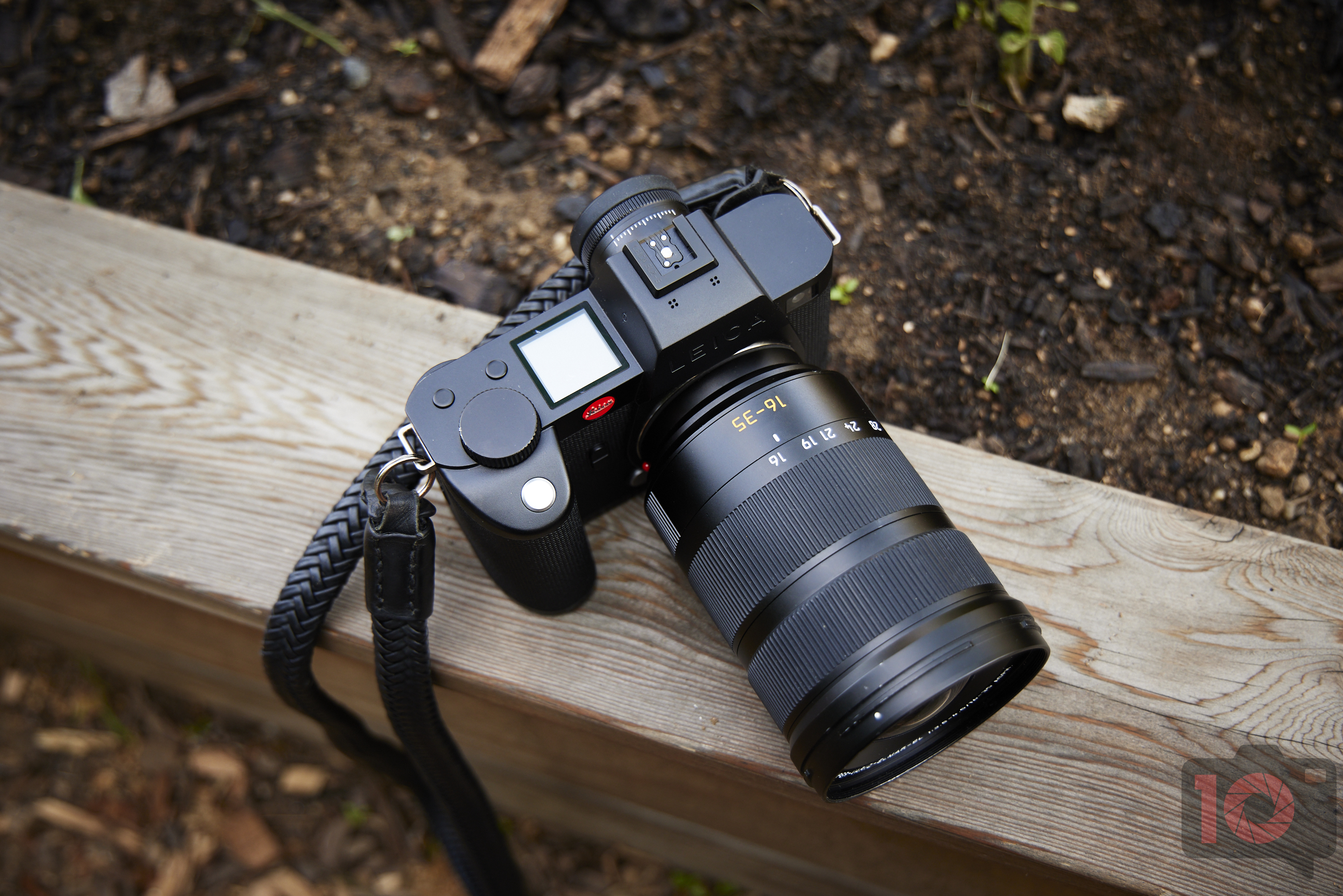 Chris Gampat The Phoblographer Leica 16-35mm f3.5-4 SL Review product images 41-200s400 9