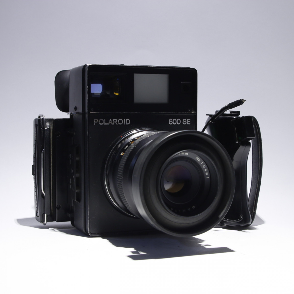 The Polaroid 600SE Was Called “The Best Instant Film Camera”