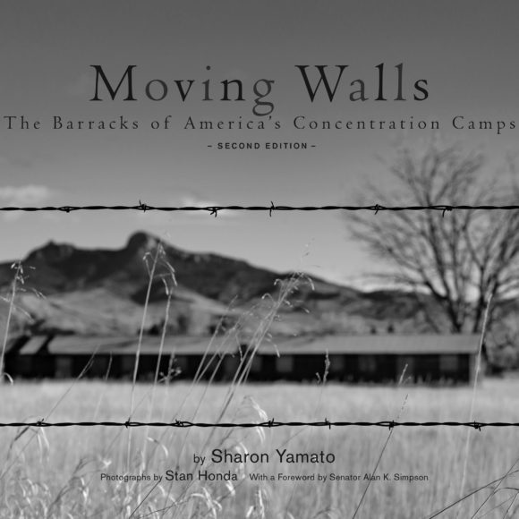 03-MovingWalls-cover