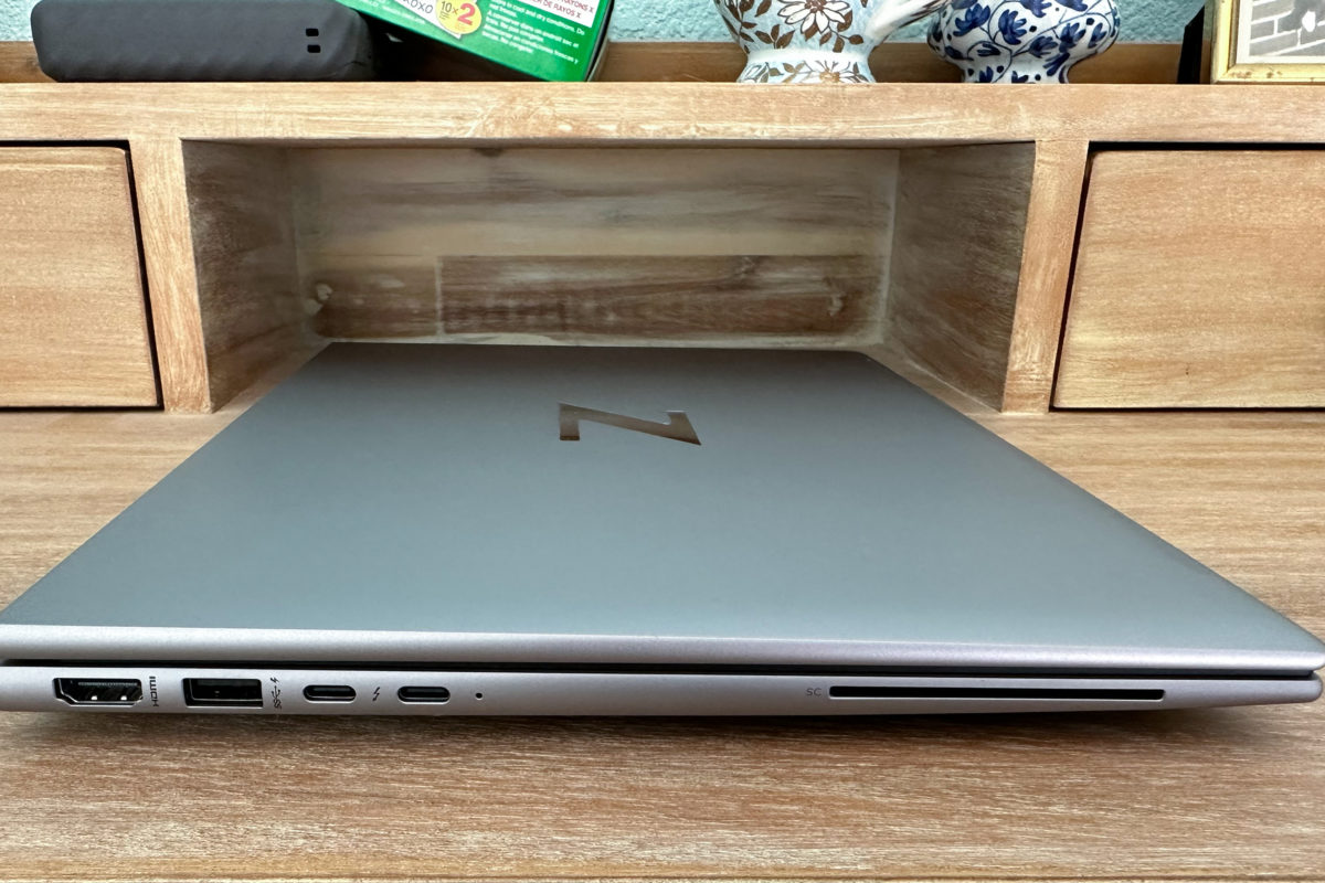 Beautiful Display! HP ZBook Firefly G9 14