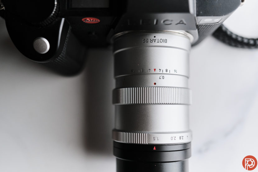 Chris Gampat The Phoblographer Meyer Optik 58mm f1.5 product images review 21-850s400