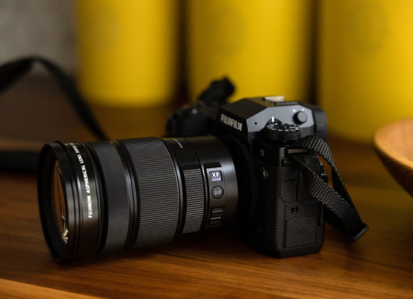 Brittany Smith The Phoblographer Fujifilm 18-120mm f4 Lens Product Image 1226