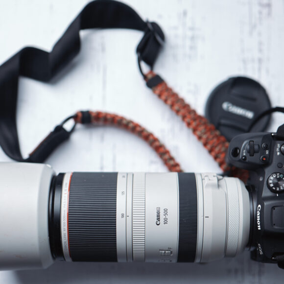 Chris Gampat The Phoblographer Canon EOS R7 with 100-500mm product images firmware 1.3 1.81-250s400 1