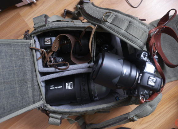 Chris Gampat The Phoblographer Think Tank Retrospective Backpack review Canon product images 21-40s400