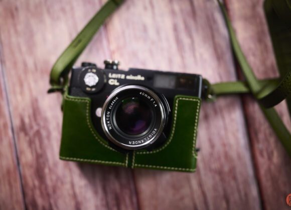 Chris Gampat The Phoblographer Voigtlander 40mm f1.4 review product images 21-500s400