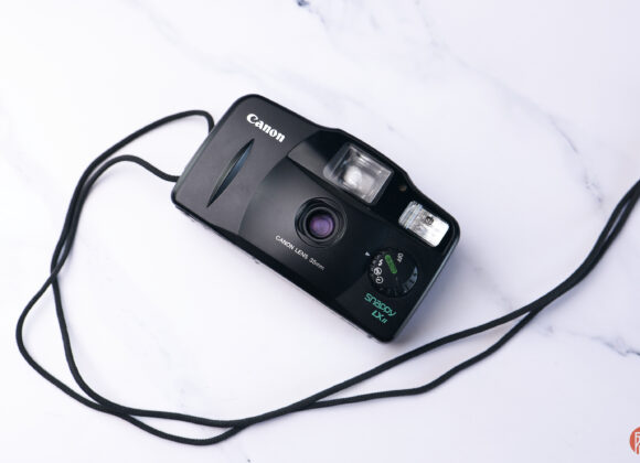 Chris Gampat The Phoblographer Canon Snappy Lx II review product images 41-80s400 10