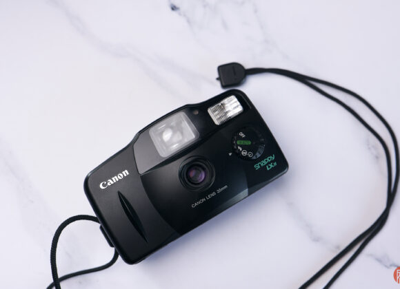 Chris Gampat The Phoblographer Canon Snappy Lx II review product images 41-80s400 5