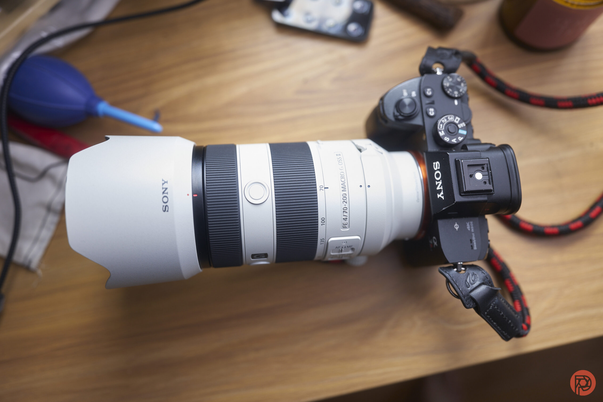 Chris Gampat The Phoblographer Sony 70-200mm f4 G OSS II review product images 21-250s400